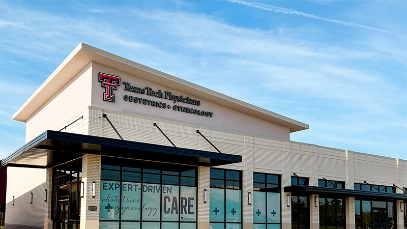 Outside entrance of Texas Tech Physicians OB GYN