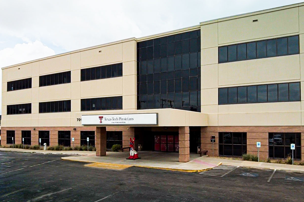Front of psychiatry building on 5th Street